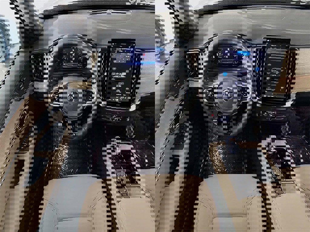 Certified 2026 Volvo XC90 B6 Core image 23