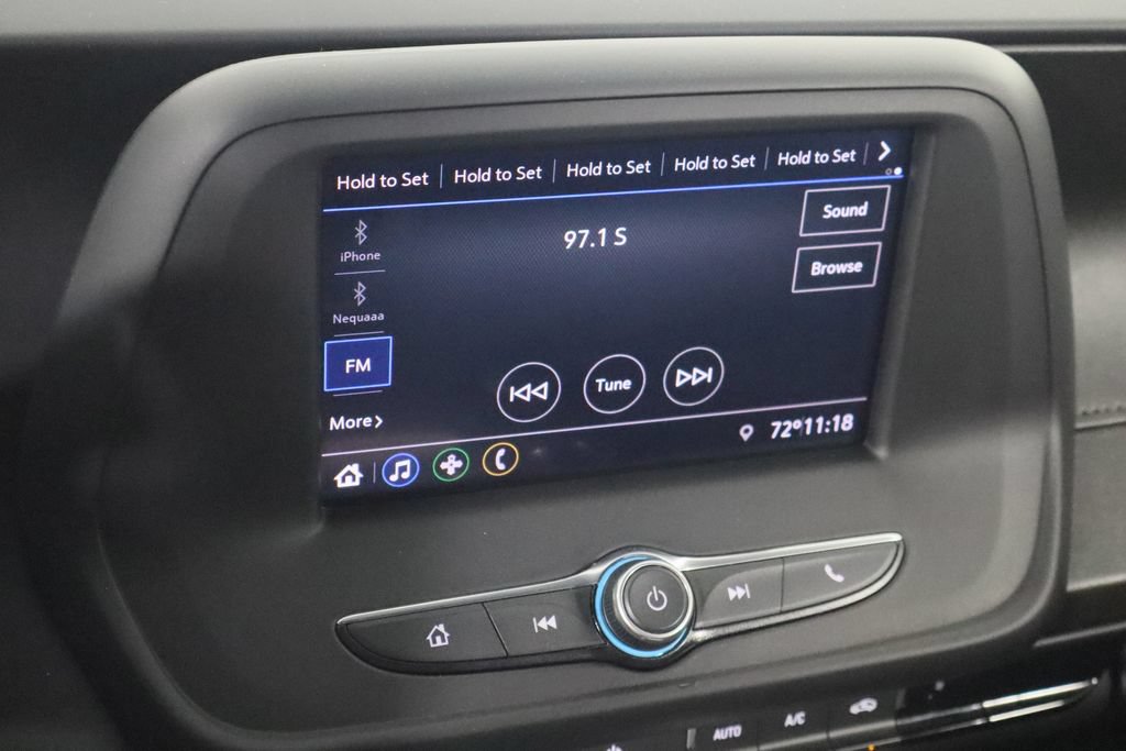 Used 2020 Chevrolet Camaro LS RWD image 27