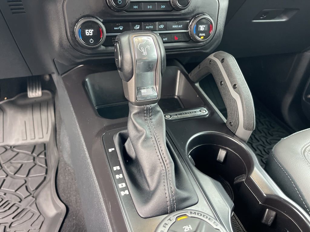 Used 2024 Ford Bronco Outer Banks image 15