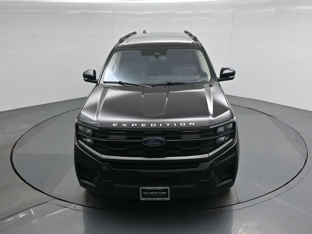 Certified 2025 Ford Expedition Max Active image 38