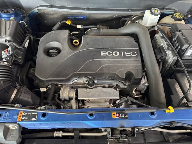 Used 2019 Chevrolet Equinox LT FWD image 6