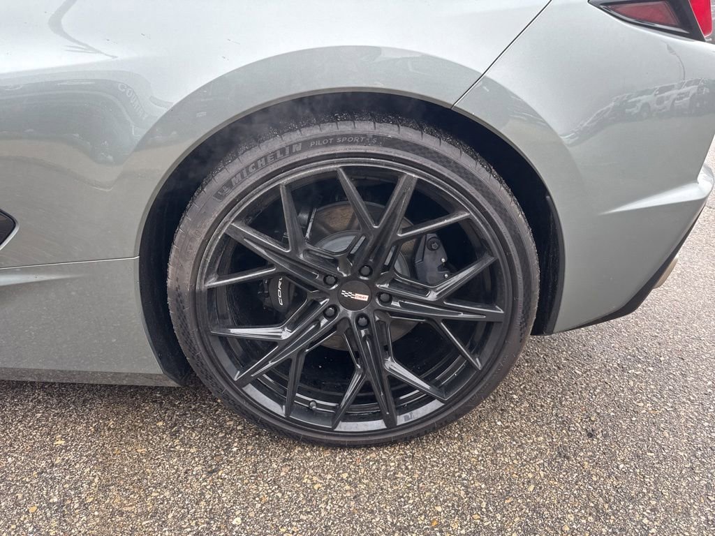 Used 2024 Chevrolet Corvette Stingray Preferred Conv w/ Battery Protection Package image 12