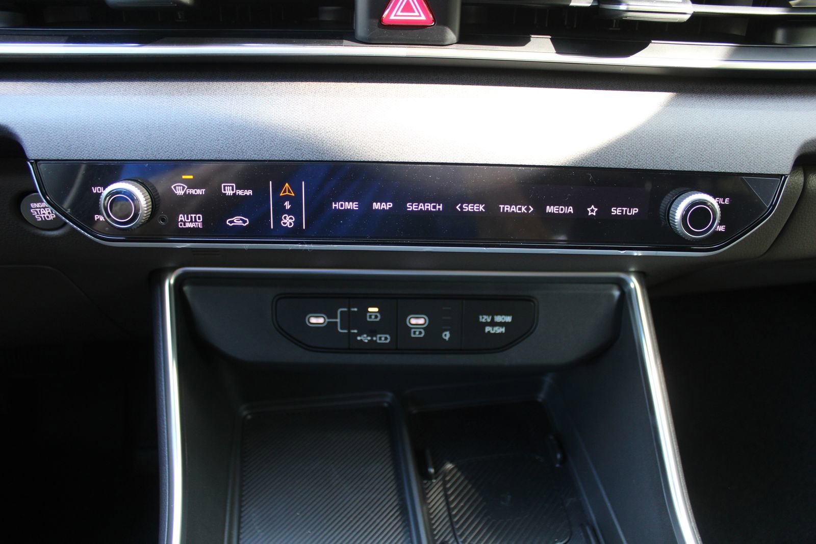 New 2026 Kia Carnival EX image 47