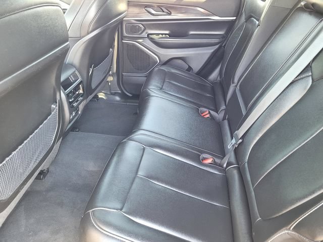 Used 2024 Jeep Grand Cherokee Limited 4xe AWD/4WD image 13