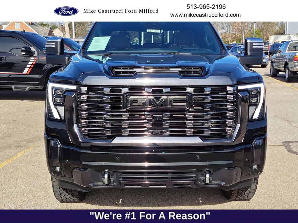 Used 2024 GMC Sierra 2500 Denali Ultimate w/ Max Trailering Package image 8