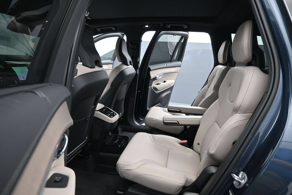 New 2026 Volvo XC90 B6 Ultra w/ Protection Package AWD/4WD image 20