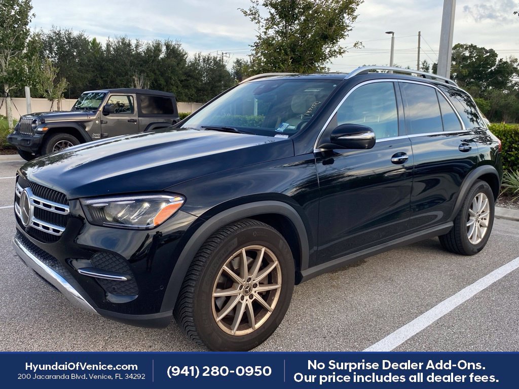 Used 2025 Mercedes-Benz GLE 350 4MATIC image 11