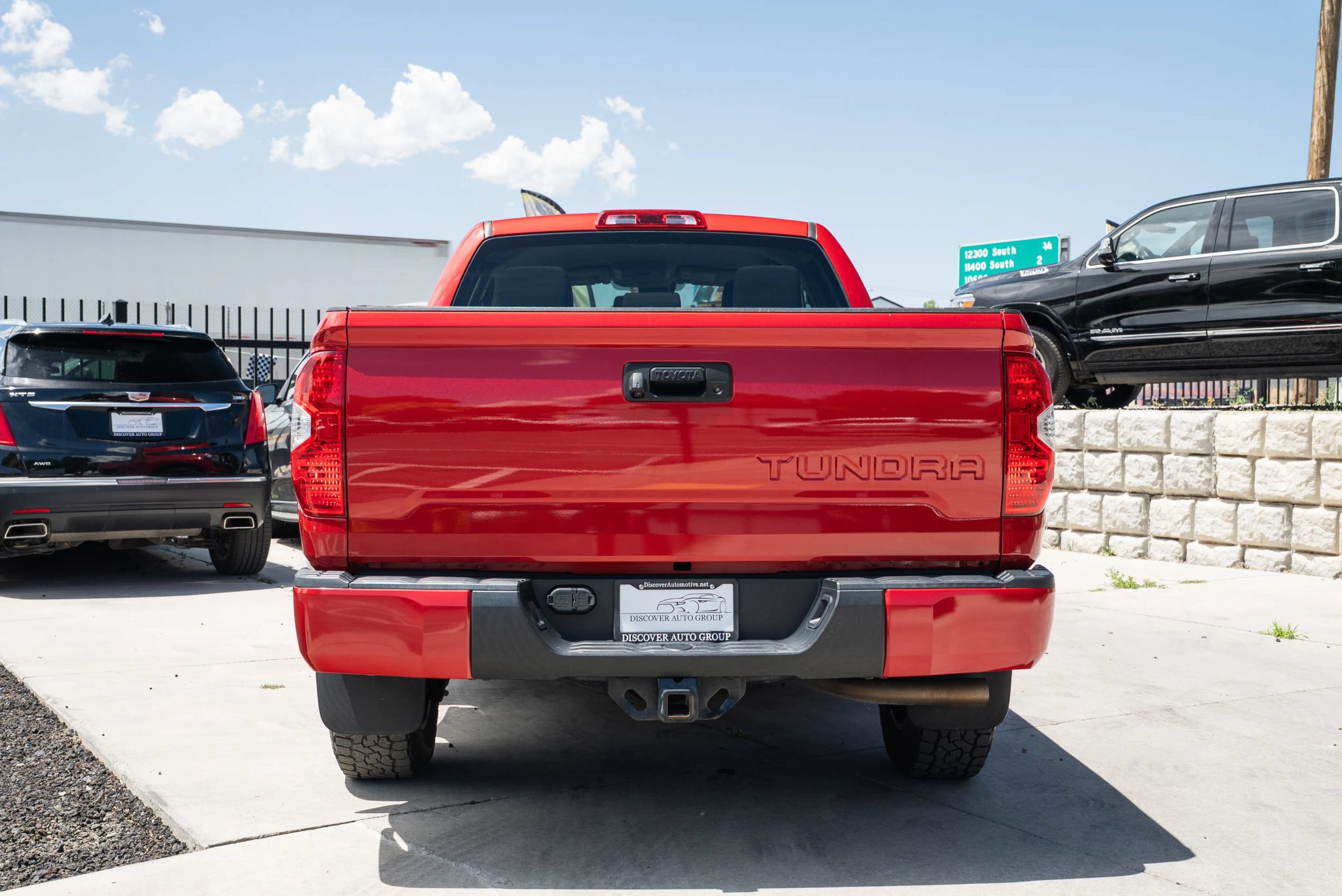 Used 2019 Toyota Tundra SR5 w/ SX Package AWD/4WD image 6