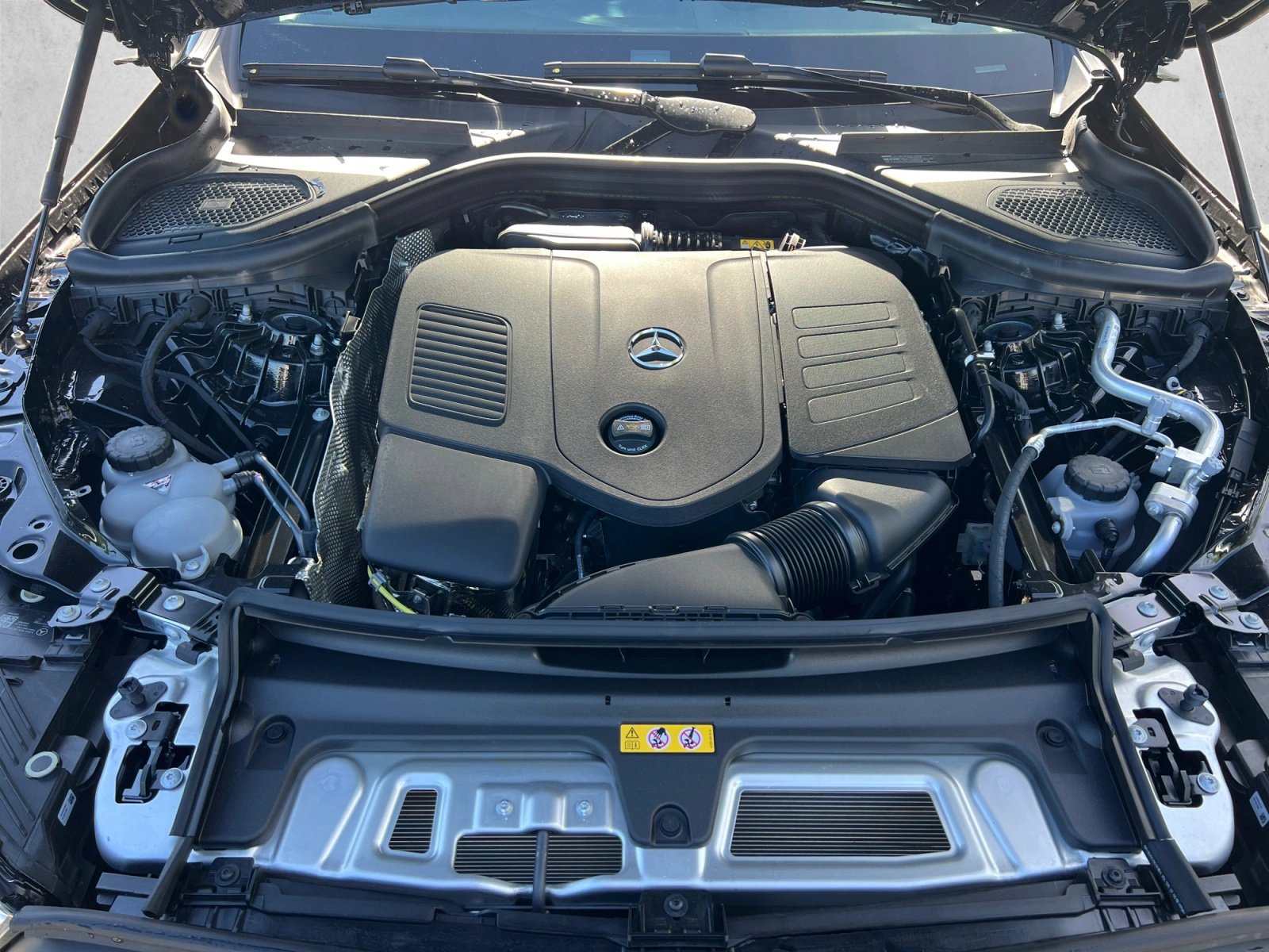 New 2026 Mercedes-Benz GLC 300 4MATIC image 18