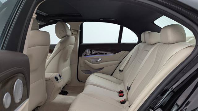 Used 2017 Mercedes-Benz E 300 image 17