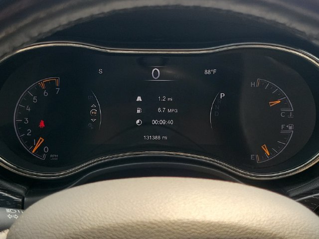Used 2020 Jeep Grand Cherokee High Altitude AWD/4WD image 11