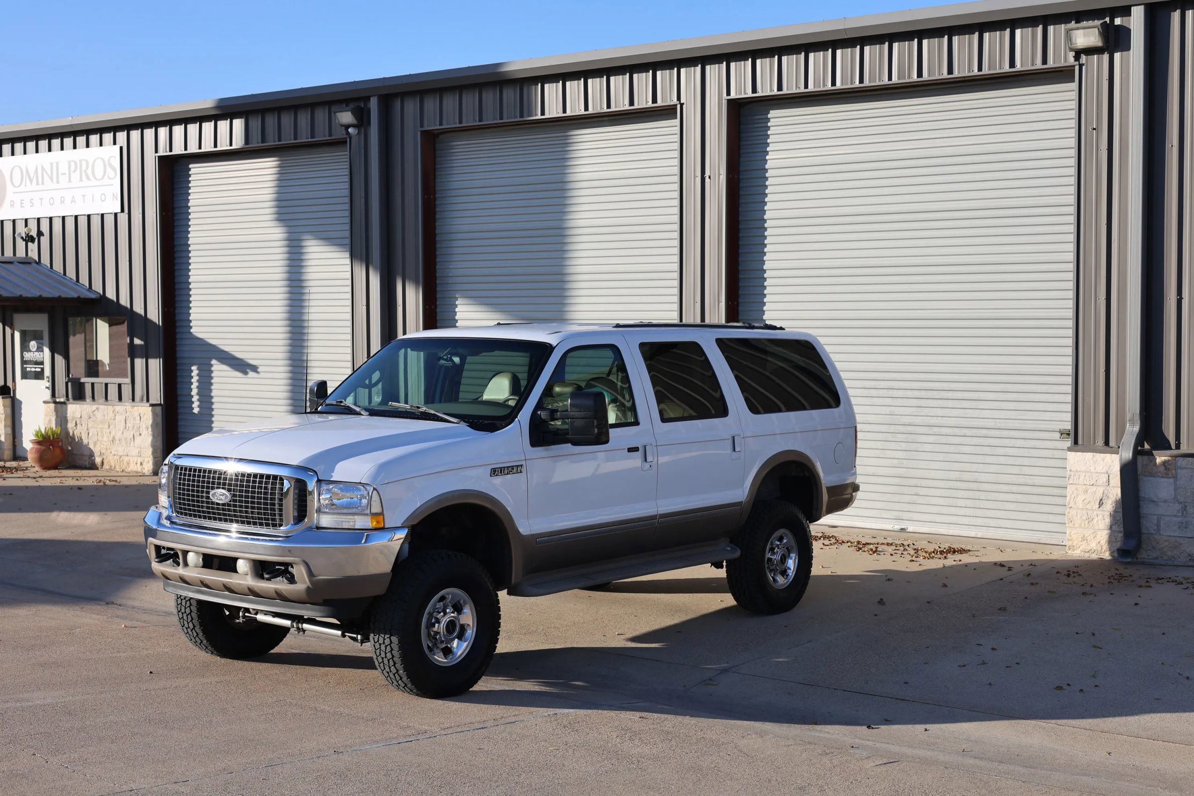 Used 2002 Ford Excursion Limited image 7