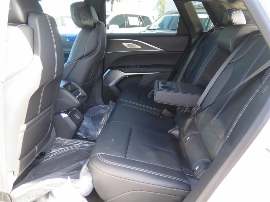 New 2026 Cadillac Lyriq Premium Sport image 24