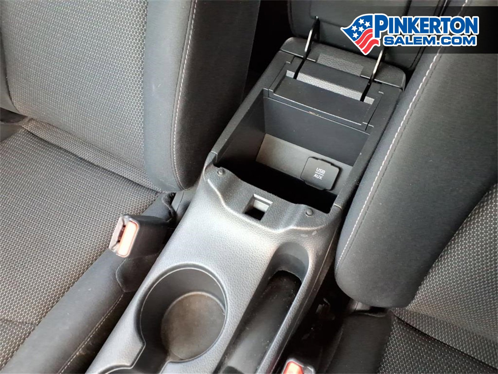 Used 2016 Nissan Sentra S image 25