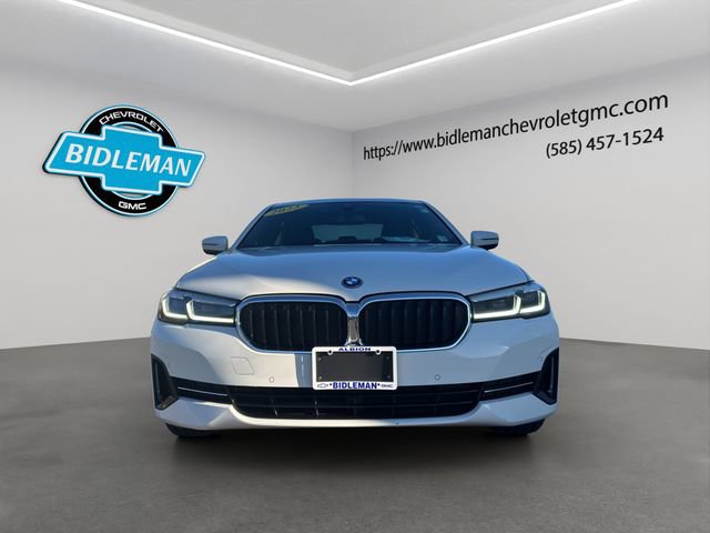 Used 2023 BMW 530e xDrive image 2
