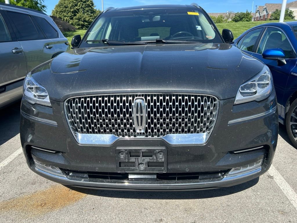 Used 2020 Lincoln Aviator Reserve w/ Equipment Group 202A AWD/4WD image 2