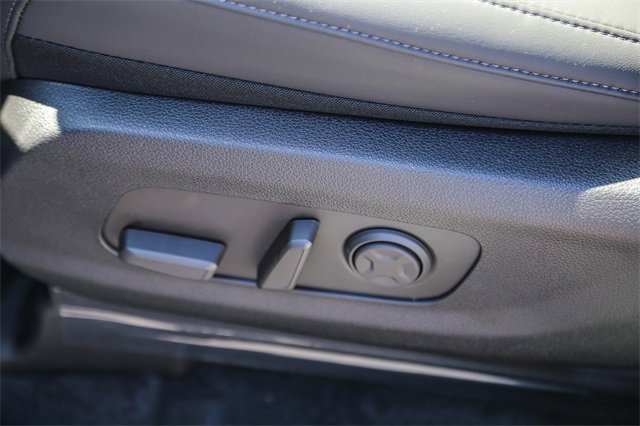 New 2026 Kia Carnival EX image 22