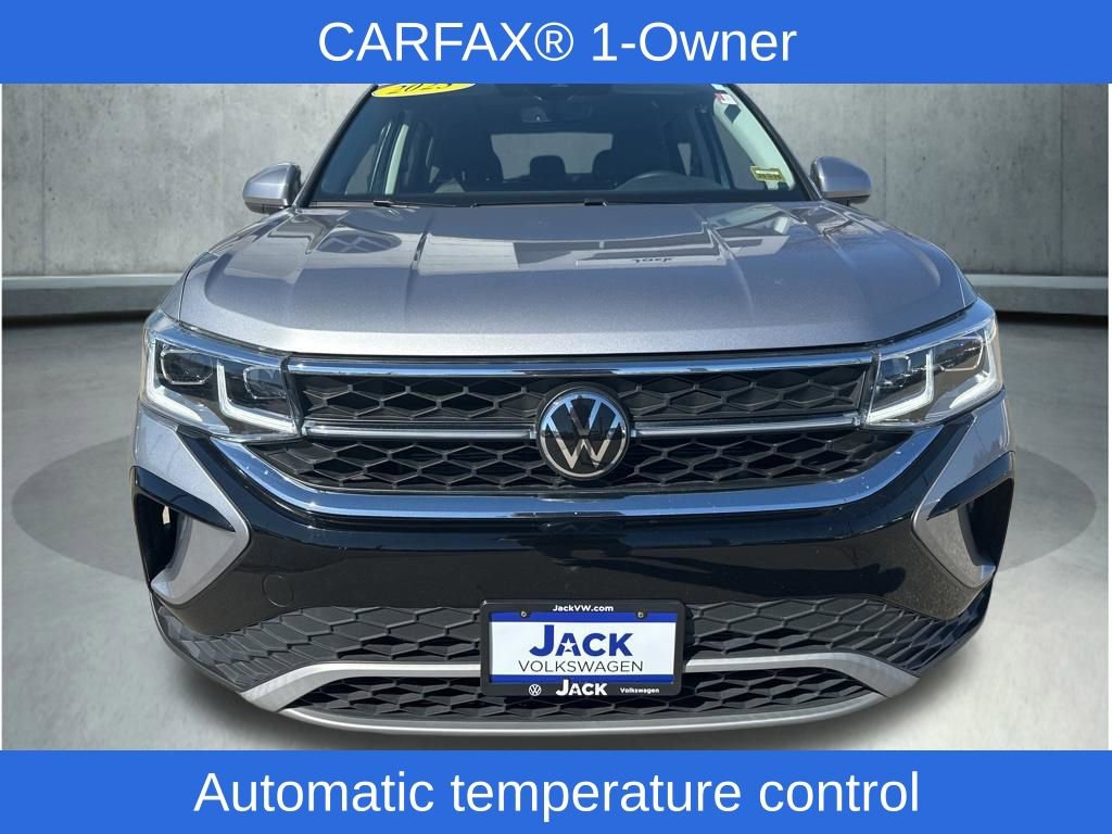 Used 2023 Volkswagen Taos SEL image 5