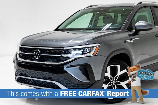 Used 2023 Volkswagen Taos SEL AWD/4WD image 2