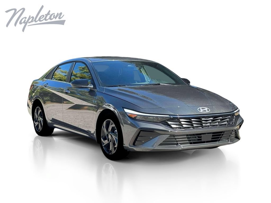 New 2026 Hyundai Elantra SEL Sport Premium FWD image 13