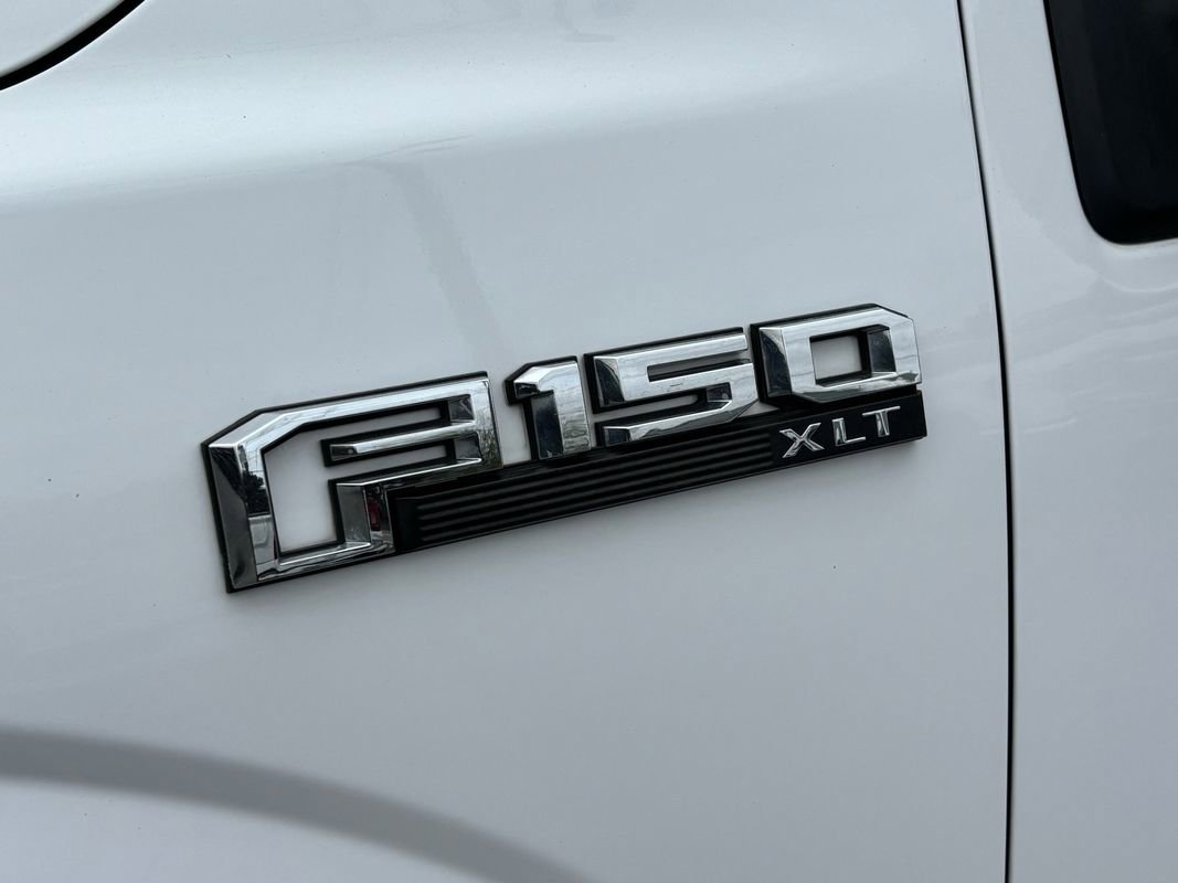 Used 2015 Ford F150 XLT w/ Trailer Tow Package image 10