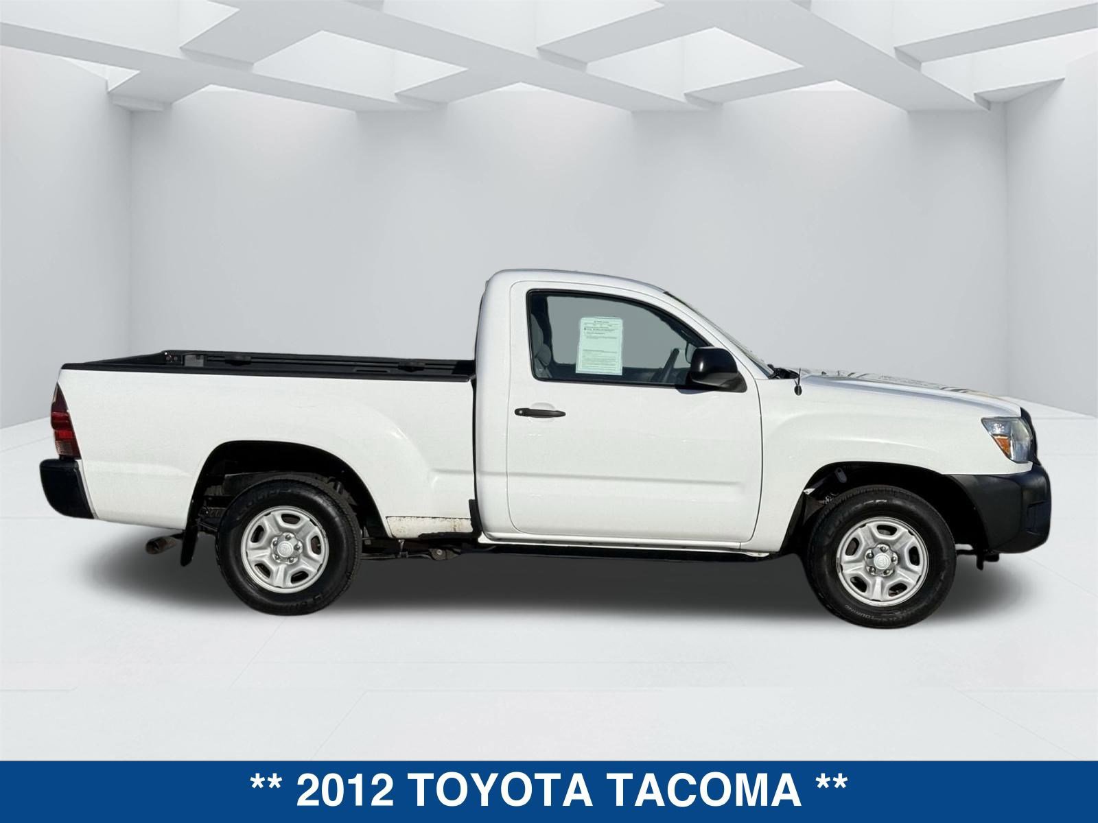 Used 2012 Toyota Tacoma 2WD Regular Cab image 3