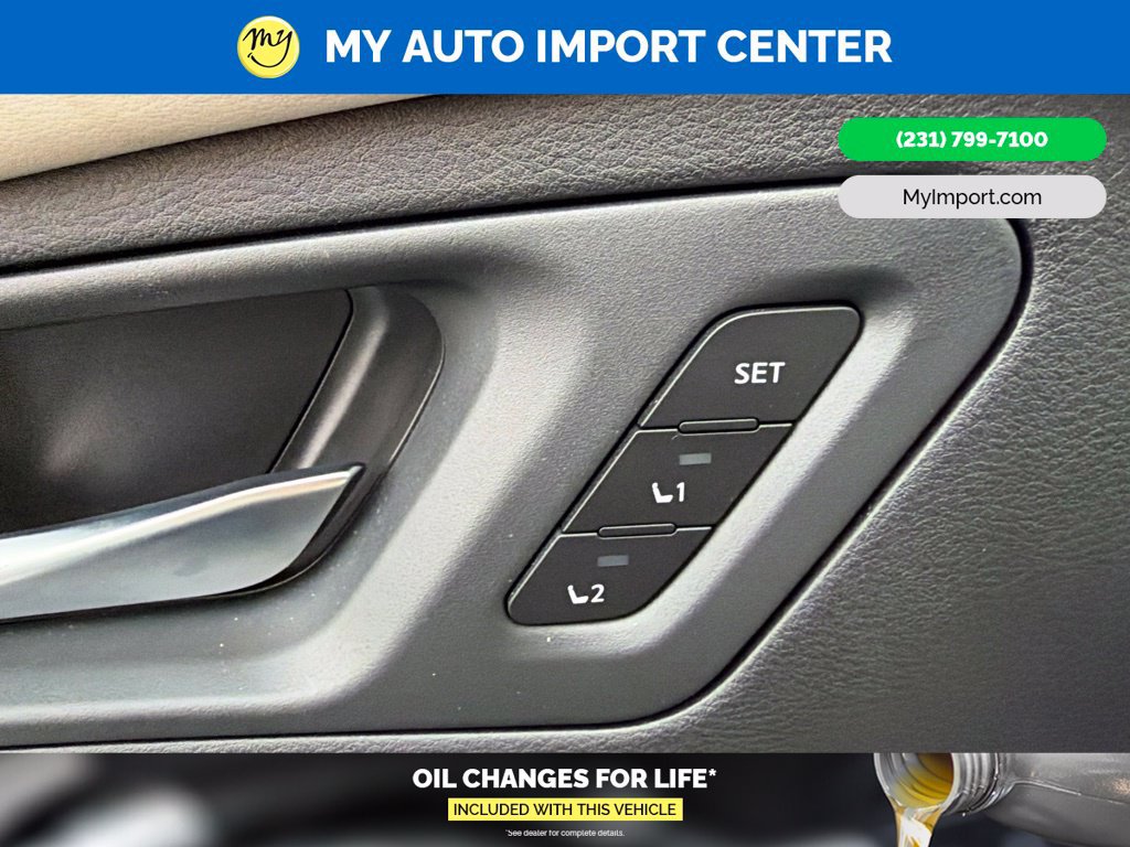 Used 2024 Nissan Ariya AWD image 10