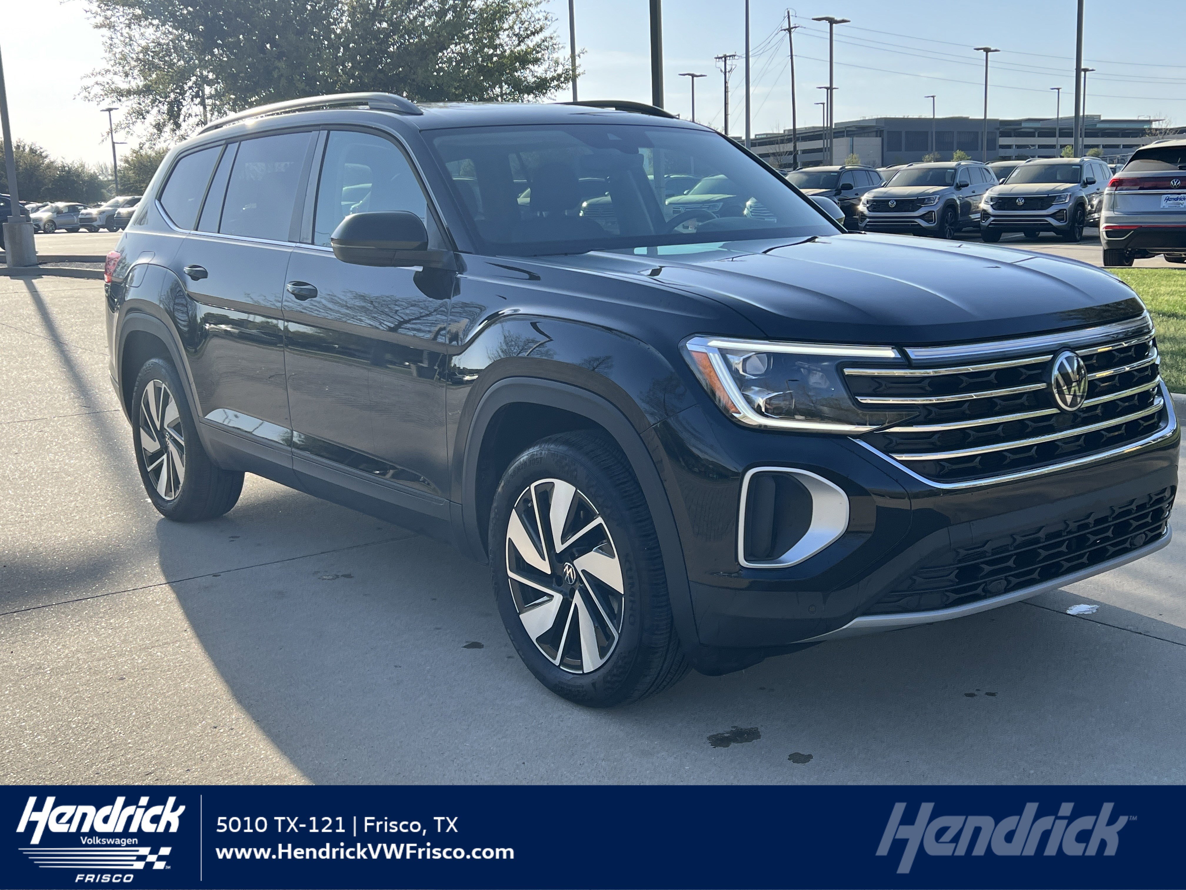 Certified 2025 Volkswagen Atlas SE w/ Panoramic Sunroof Package
