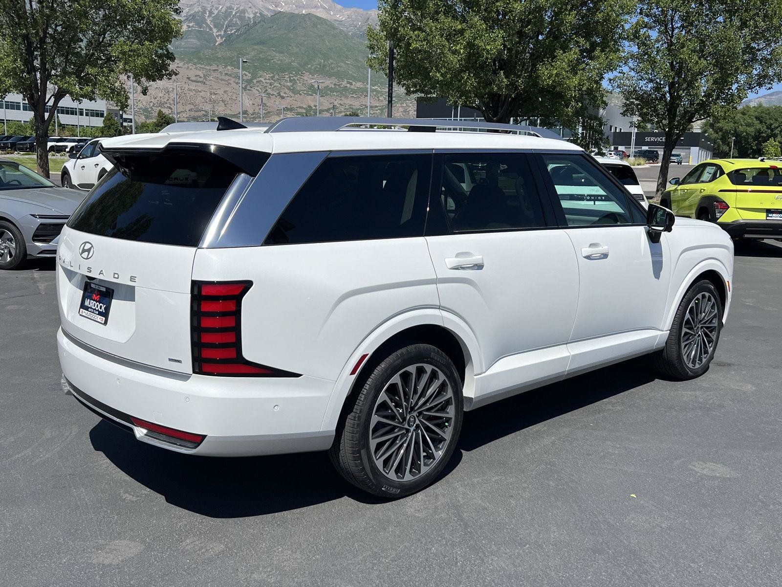 Certified 2026 Hyundai Palisade Calligraphy AWD/4WD image 7
