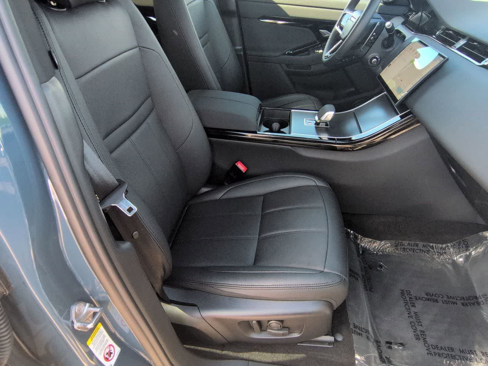Certified 2026 Land Rover Range Rover Evoque Dynamic SE AWD/4WD image 22