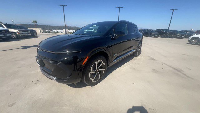 Used 2025 Chevrolet Equinox EV LT w/ Convenience Package image 4