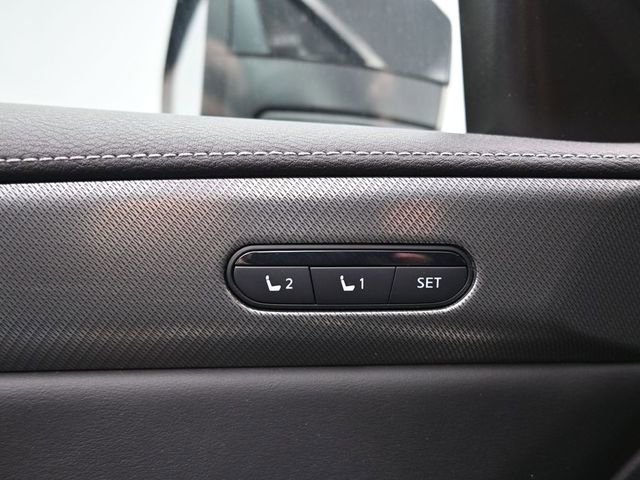 Used 2023 INFINITI QX60 Luxe AWD/4WD image 14