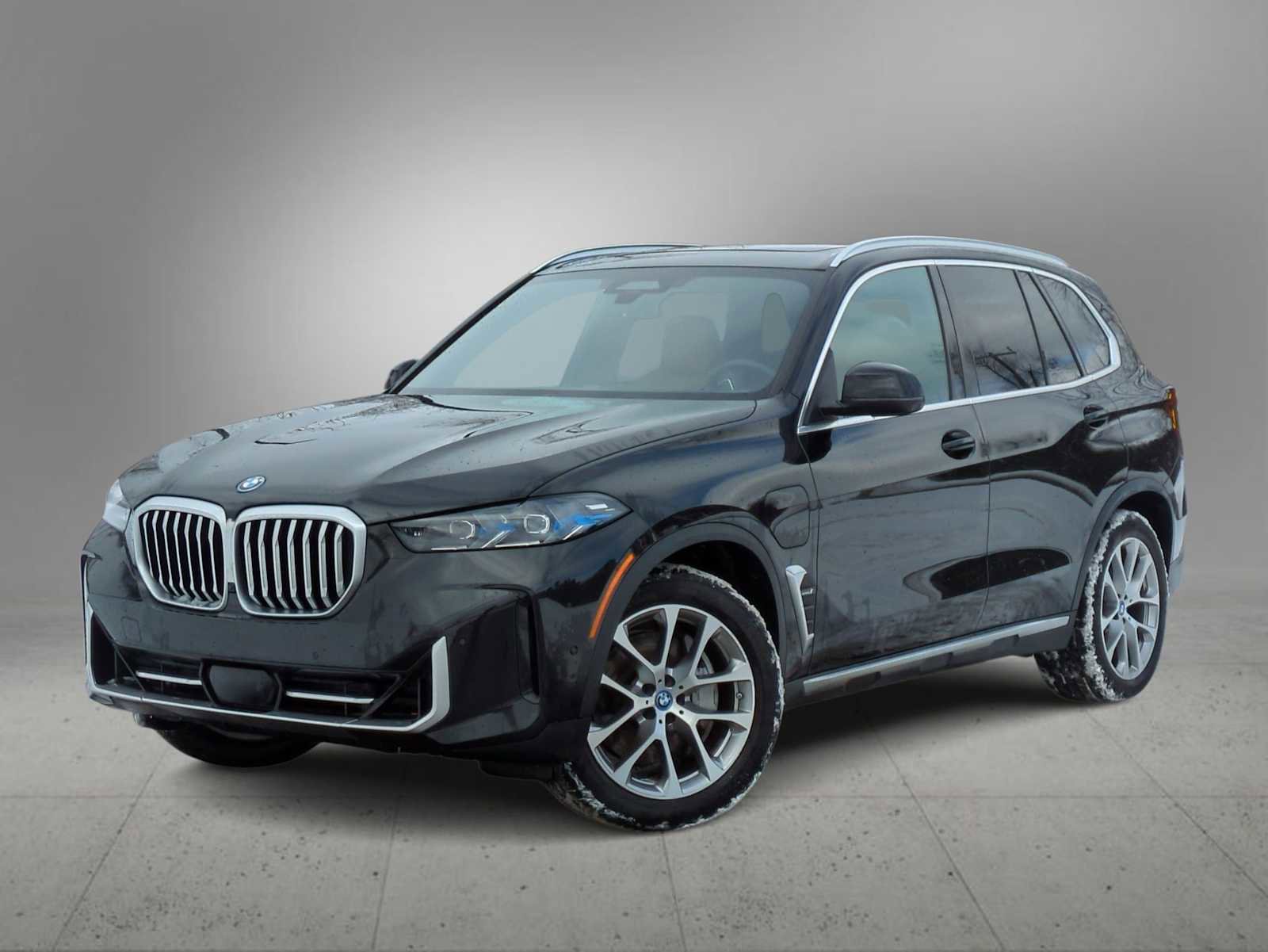Certified 2024 BMW X5 xDrive50e w/ Premium Package