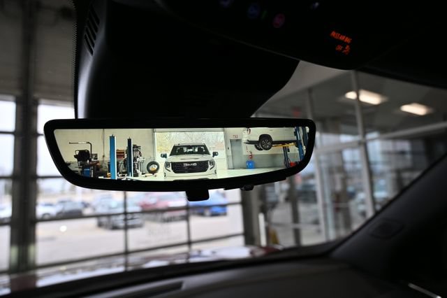 New 2026 GMC Acadia Elevation w/ Black Edition FWD image 19