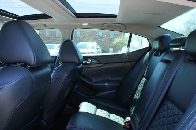 Used 2016 Nissan Maxima Platinum image 32