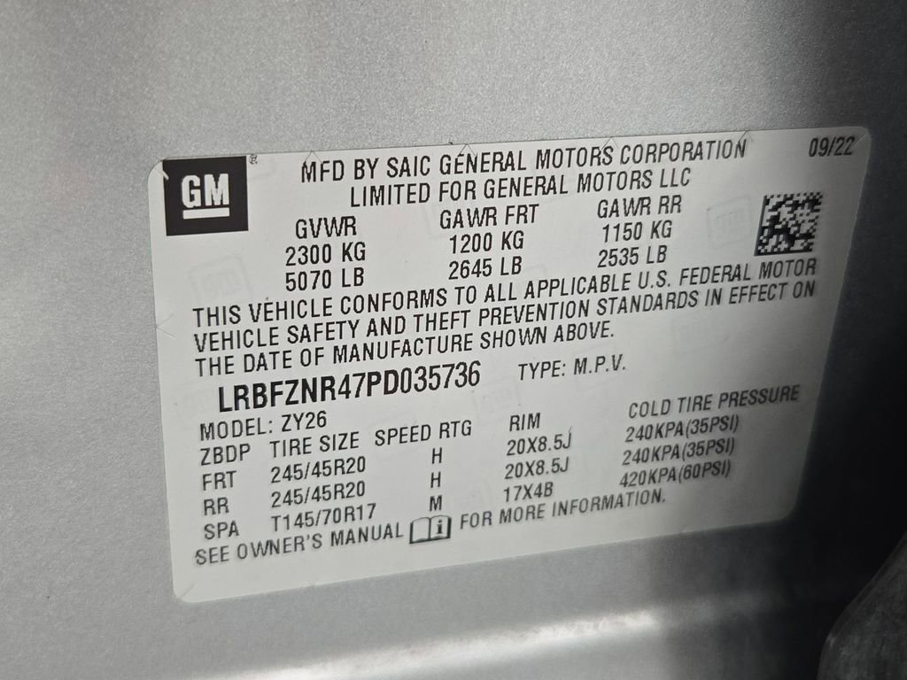 Used 2023 Buick Envision Essence w/ Sport Touring Package FWD image 38