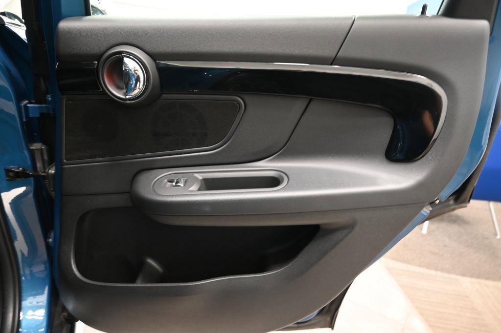 Used 2020 MINI Cooper Countryman S w/ Premium Package FWD image 18