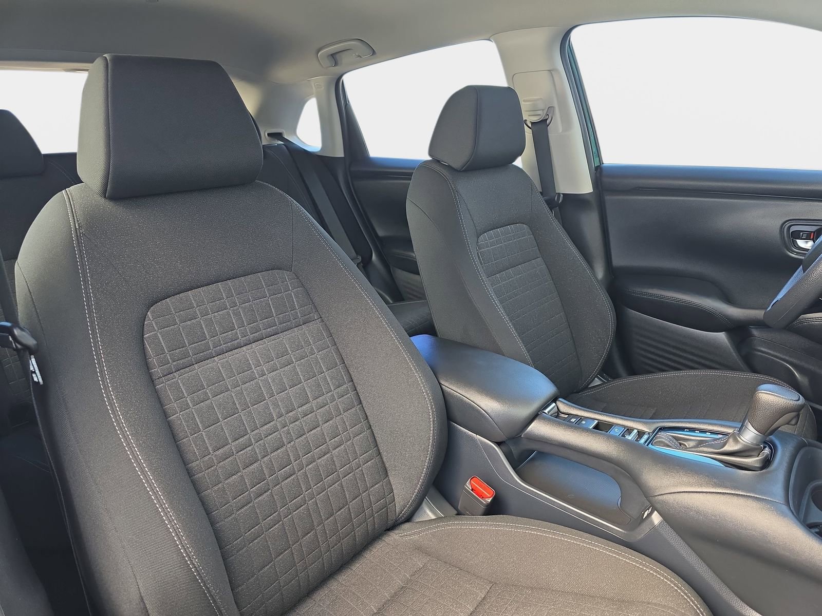 Certified 2023 Honda HR-V LX image 12