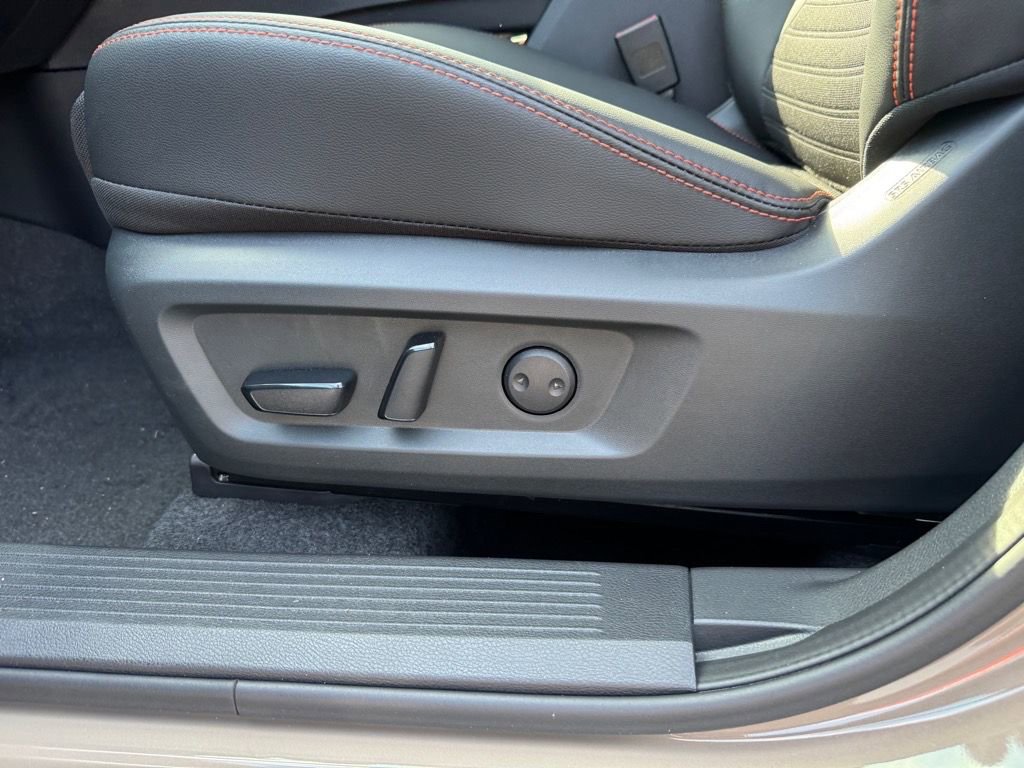 New 2026 Nissan Rogue SV AWD/4WD image 15