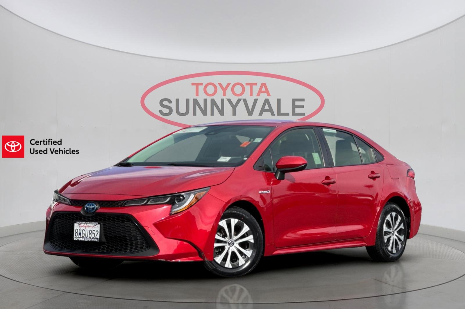 Certified 2021 Toyota Corolla LE FWD image 1