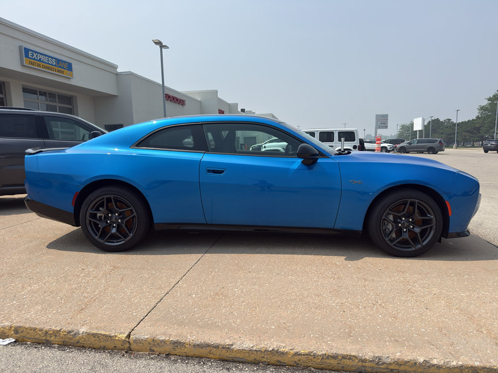 New 2026 Dodge Charger R/T AWD/4WD image 4