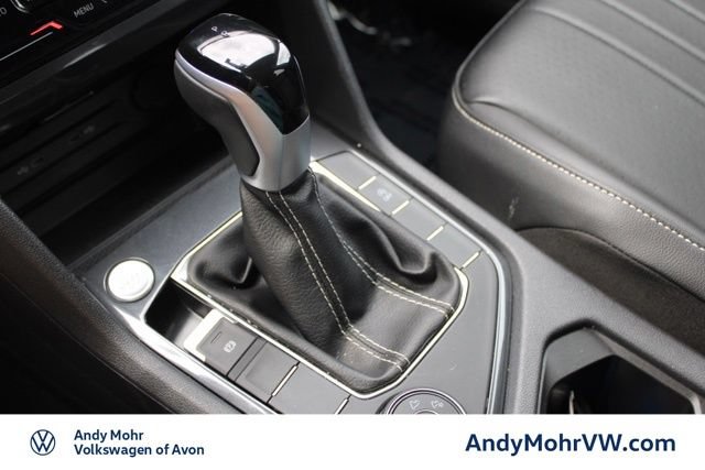 Used 2024 Volkswagen Tiguan SE AWD/4WD image 43