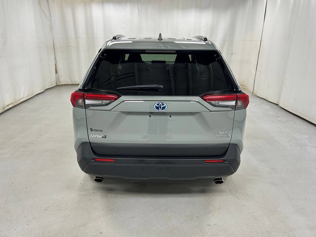 Certified 2020 Toyota RAV4 XLE w/ Convenience Package AWD/4WD image 5