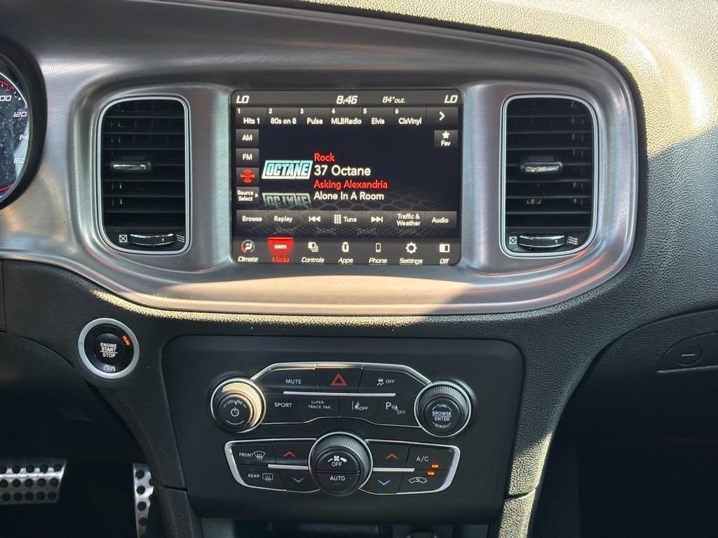 Used 2023 Dodge Charger R/T w/ Technology Group RWD image 13