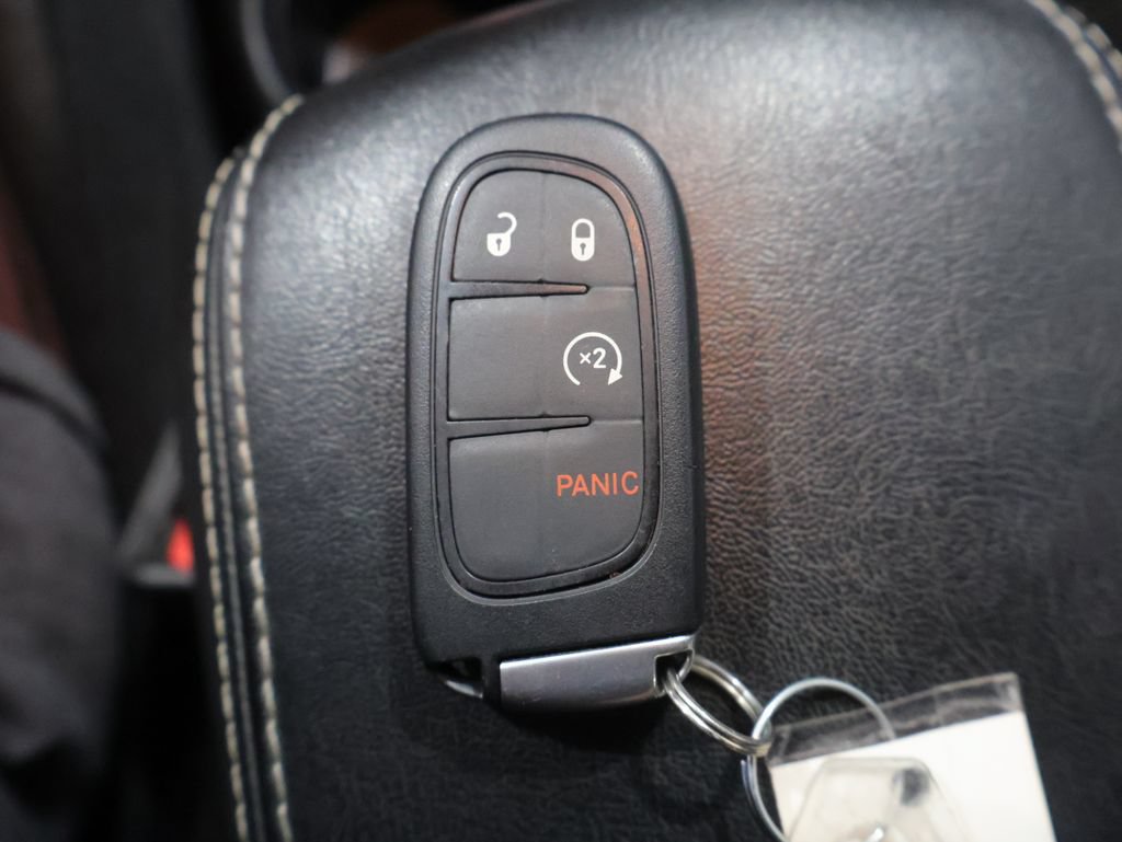 Used 2021 Jeep Cherokee Latitude Lux 80th Anniv w/ Quick Order Package 26U 80TH AWD/4WD image 25