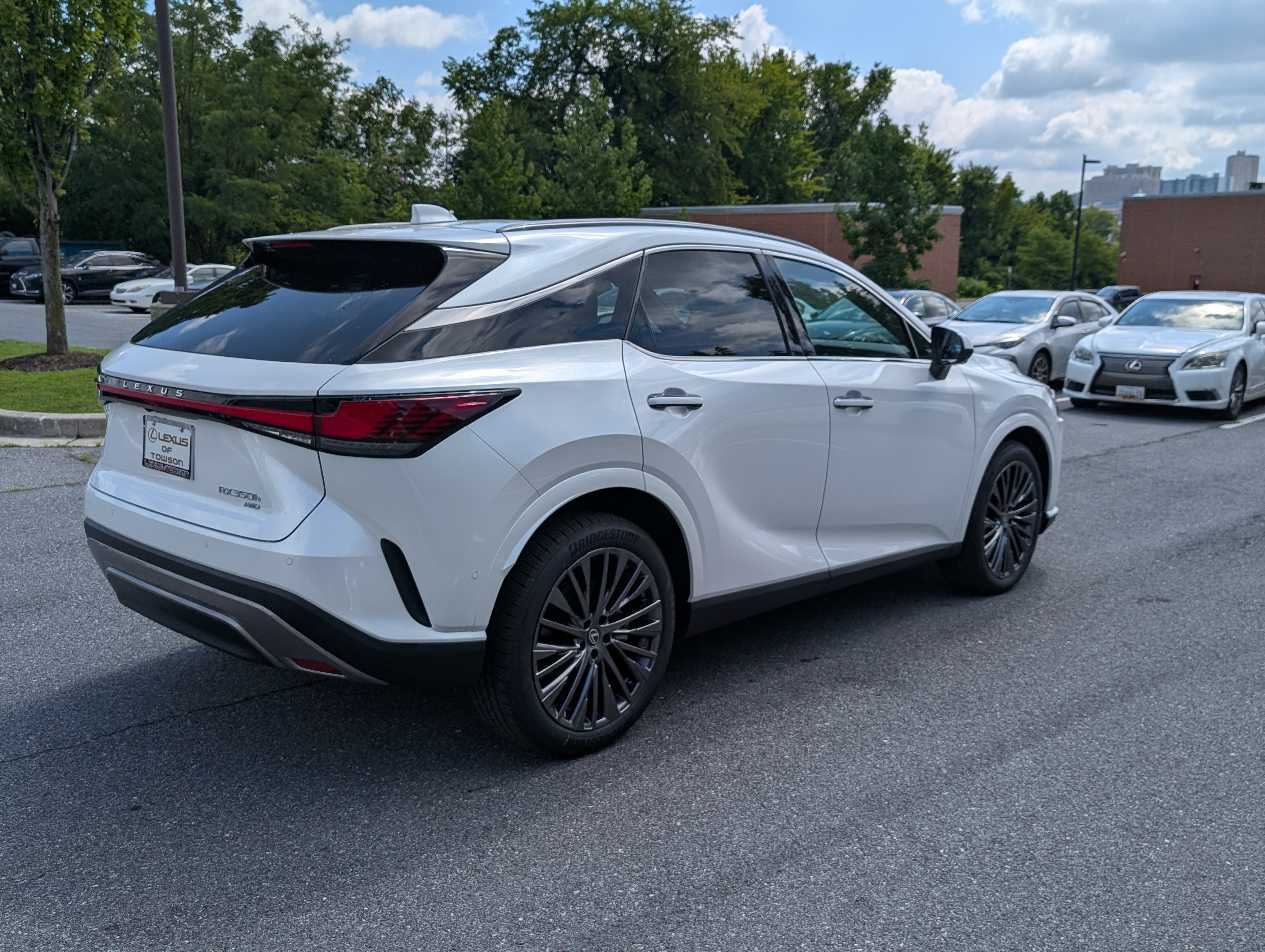 New 2026 Lexus RX 350 AWD/4WD image 2