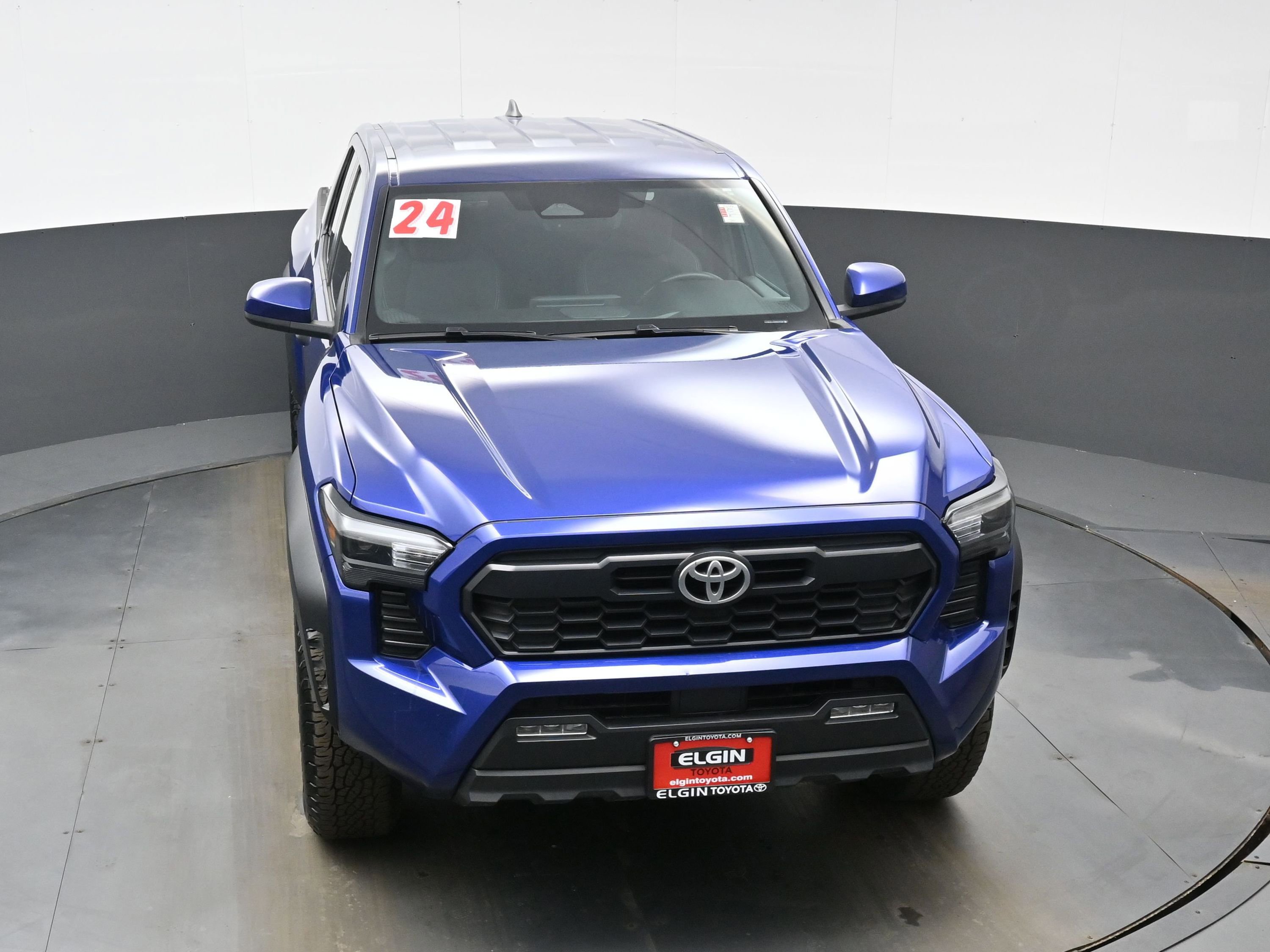 Used 2024 Toyota Tacoma TRD Off-Road AWD/4WD image 35