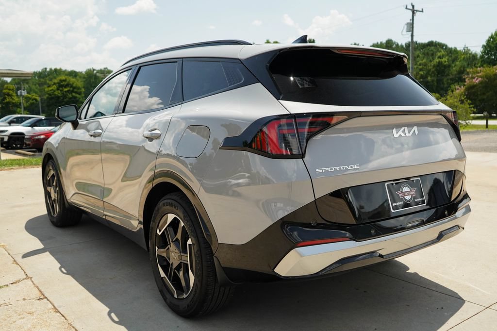 Used 2026 Kia Sportage SX FWD image 4