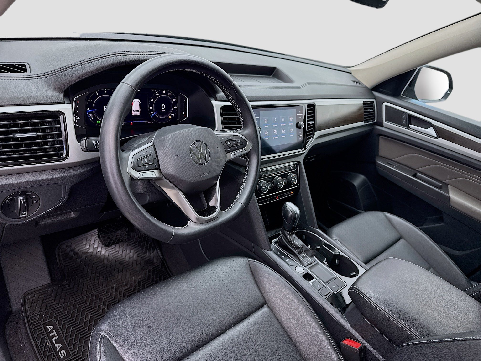 Used 2023 Volkswagen Atlas SE FWD image 7