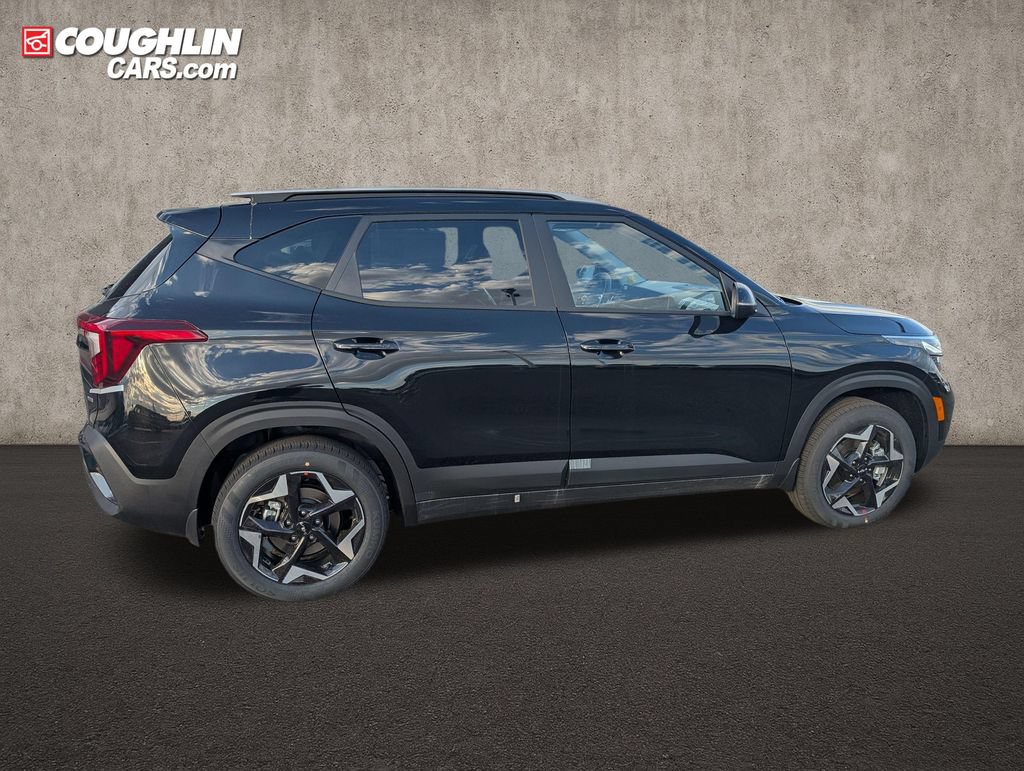 New 2026 Kia Seltos S AWD/4WD image 8